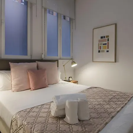 Apartamento En Santa Ana - Sol Madrid Exterior foto